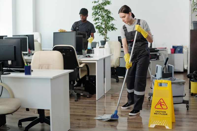 Commercial Floor Washing